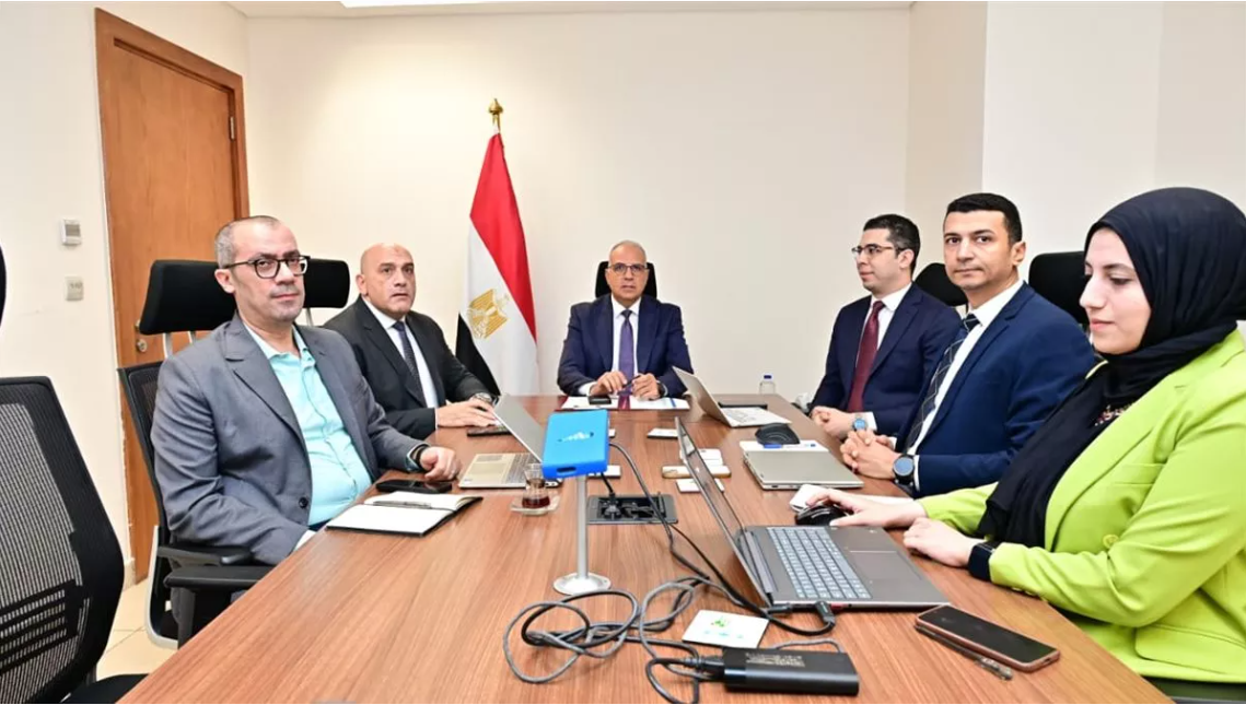 وزير الري